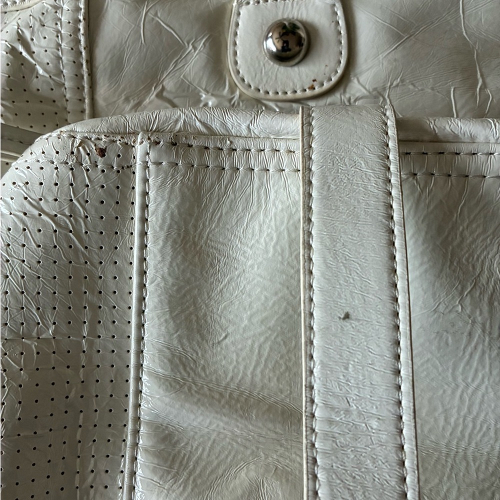 Prada White Leather Shoulder Bag - Picture 8 of 10